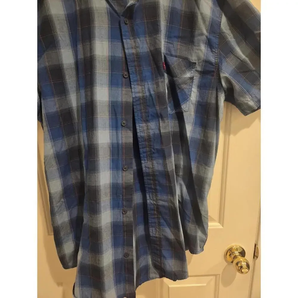 XXL Levi's Men's Blue Plaid Short Sleeve Button-Up Shirt